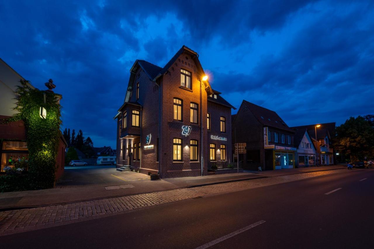 24/7 Selfcheckin Hotell Leer Exteriör bild