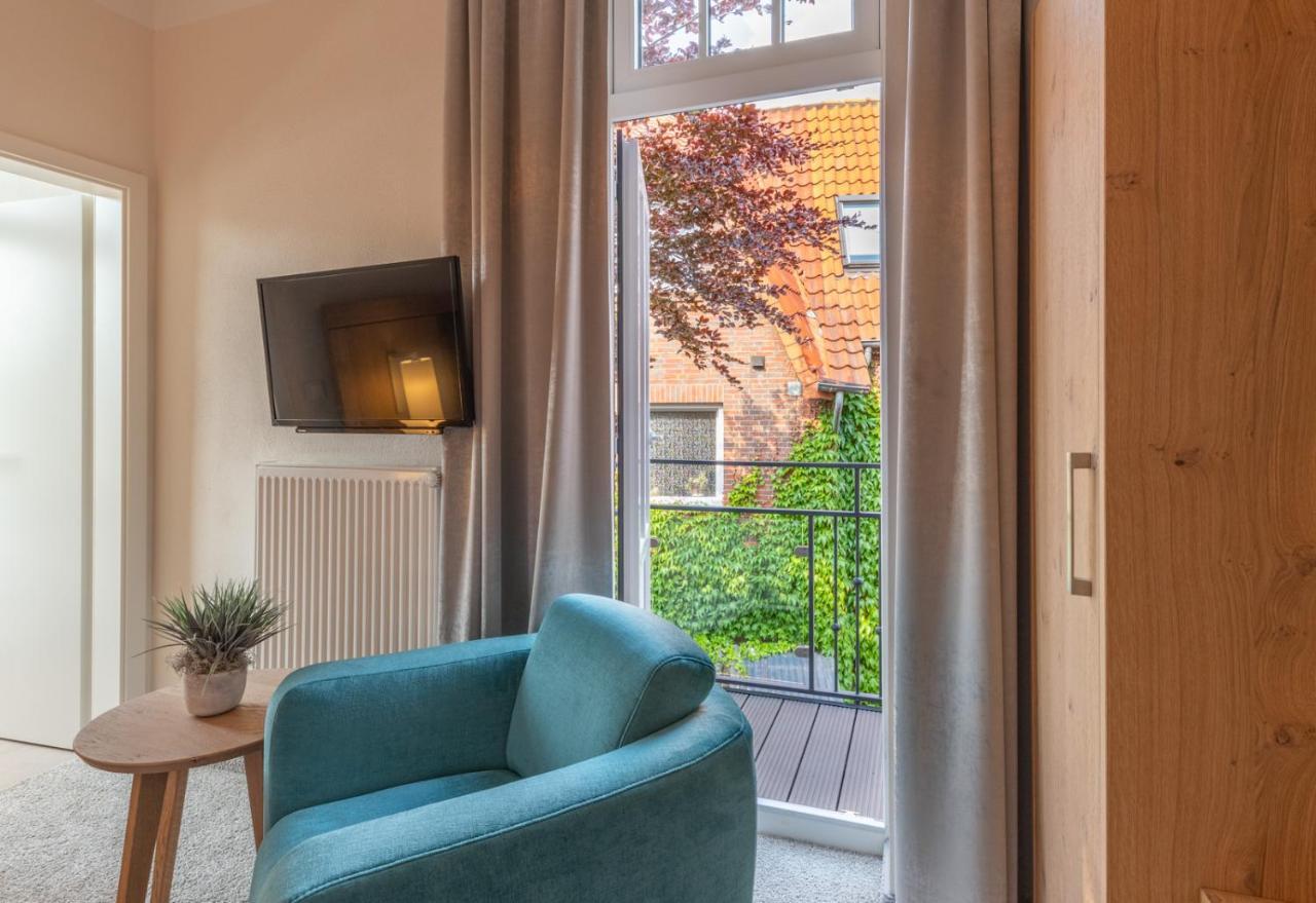 24/7 Selfcheckin Hotell Leer Exteriör bild
